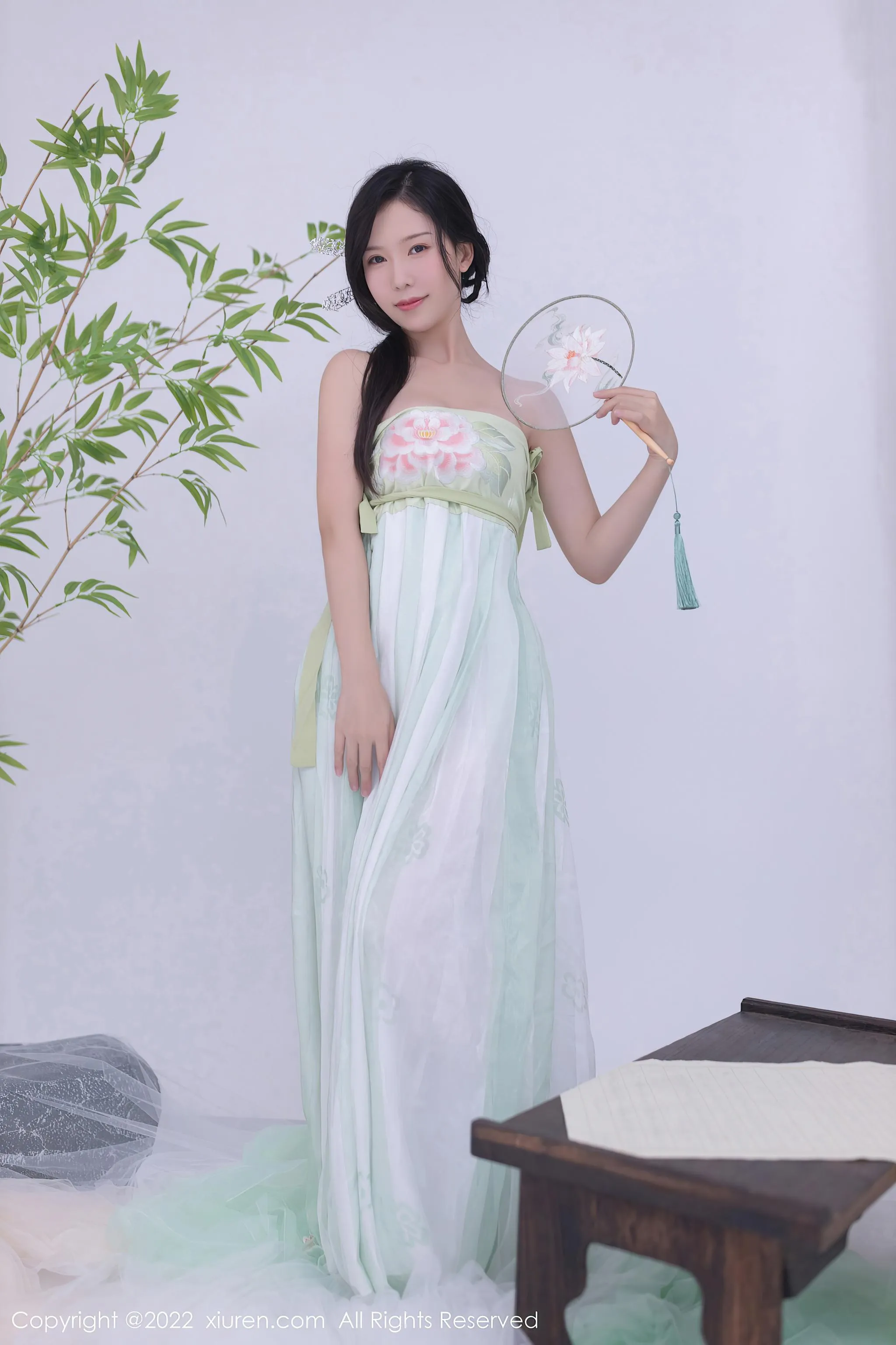 [XIUREN秀人网] 2022.07.27 NO.5345 抖娘利世 [73P]插图1